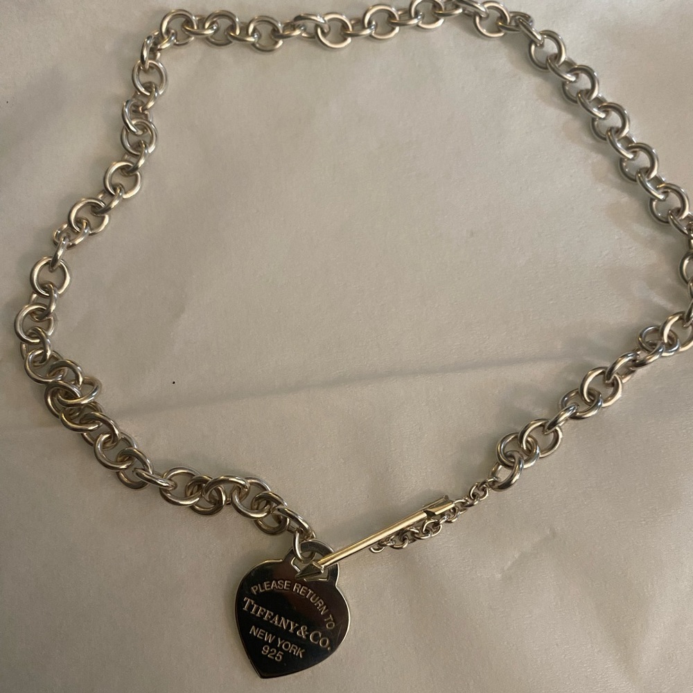 Tiffany and co love struck necklace